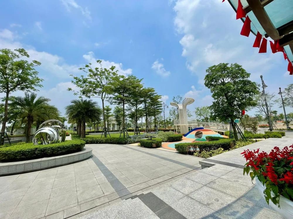 Hạ tầng cảnh quan bên trong Hồng Hạc City